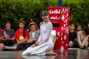 2022-christmas-carols-22
