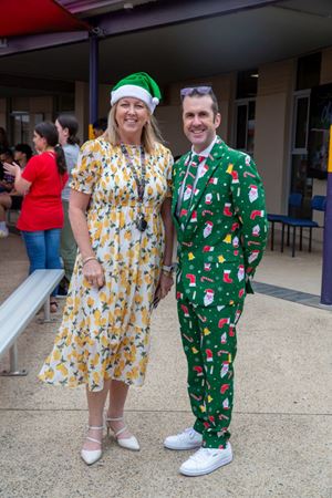 2022-christmas-carols-50