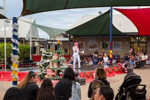2022-christmas-carols-51