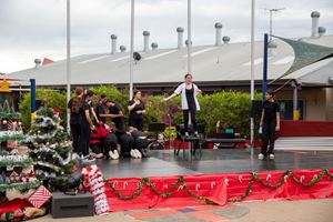2022-christmas-carols-58