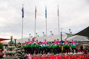 2022-christmas-carols-64