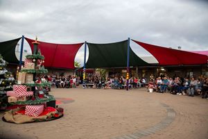 2022-christmas-carols-66