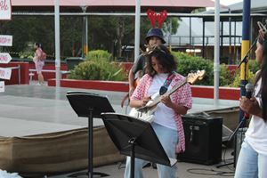 2023-christmas-concert-018