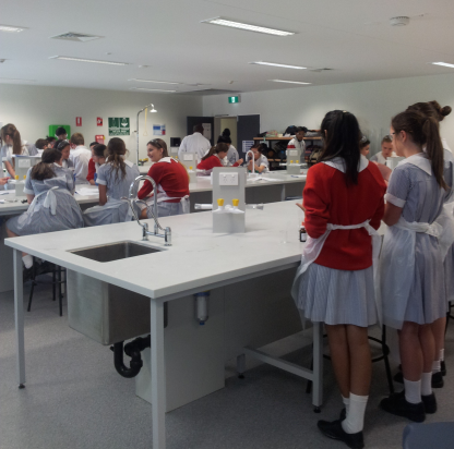 year 11 @ UWS Science 