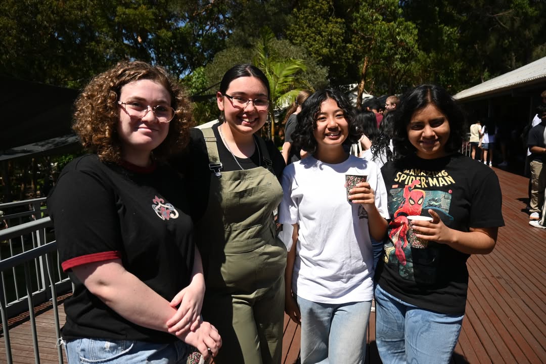 1066436125485907_1519604910169024-1