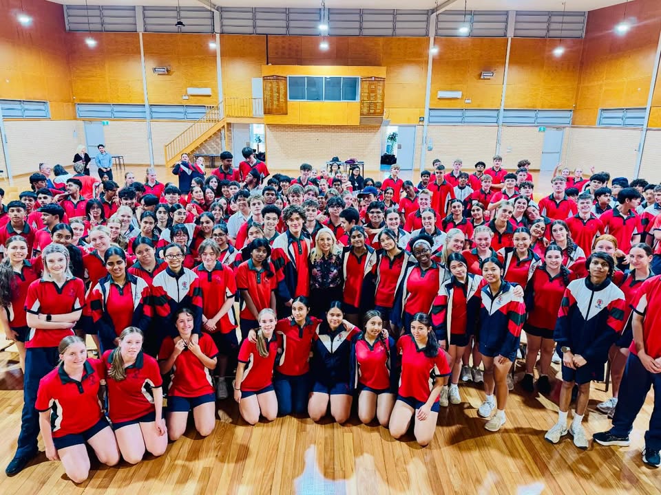 1066436125485907_1537593878370127-1