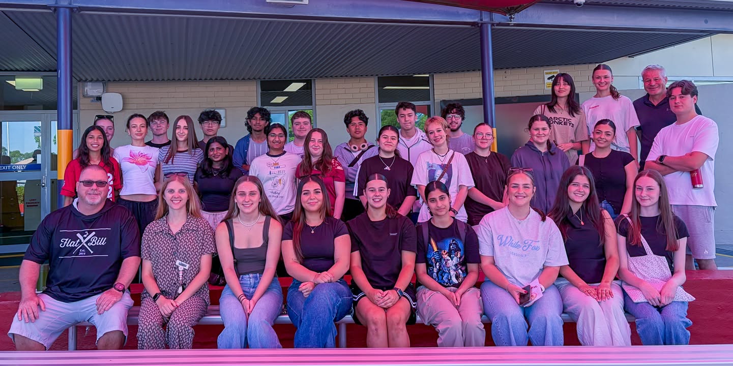 1066436125485907_1543250907804424-1